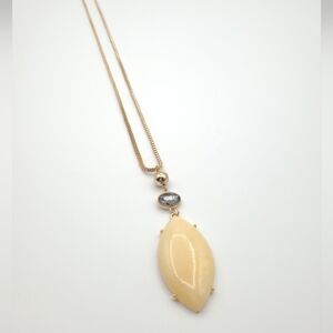 Gold Tone Pendant Necklace Cream Cabochon Statement Drop Adjustable